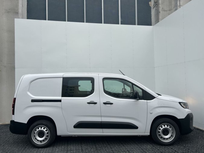 Peugeot Partner, Peugeot Partner Polocombi L2 1000 1.5 HDi 100k, barva bílá