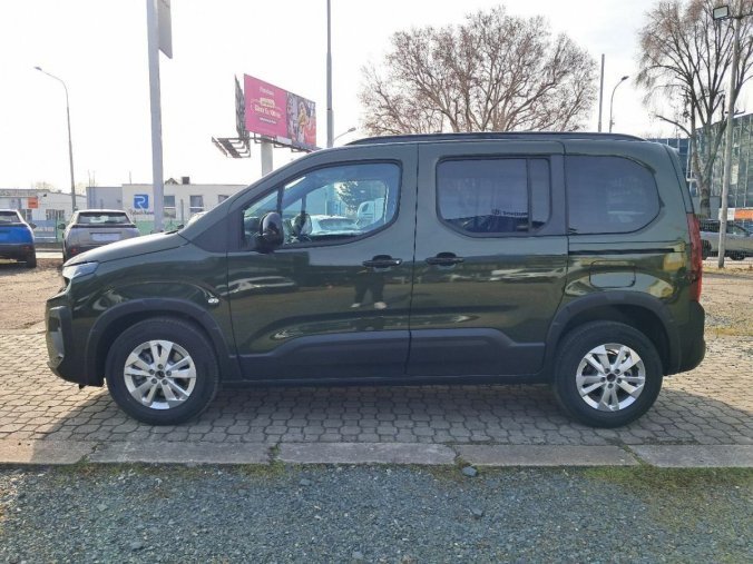 Peugeot Rifter, Peugeot Rifter ALLURE BlueHDi 100 S&S MAN, barva zelená