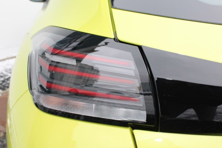 Peugeot 208, Peugeot 208 STYLE PureTech 100 MAN6, barva zelená