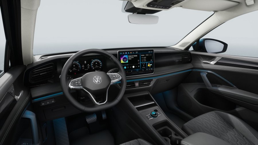 Volkswagen Tiguan, Tiguan People 1,5 eTSI 110 kW mHEV, barva modrá