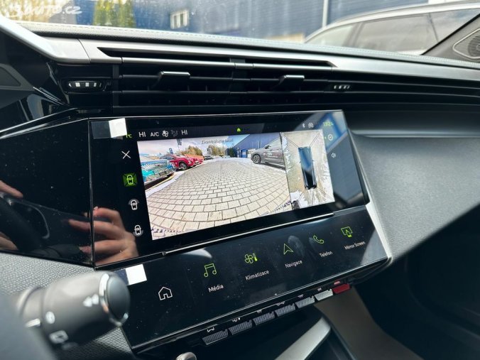 Peugeot 308, Peugeot 308 SW GT Hybrid 136 e-DCS6, barva šedá