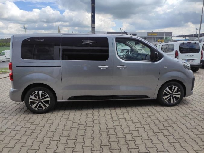 Peugeot Traveller, Peugeot Traveller L2 2.2 HDI 150k MAN6 WEBASTO, barva stříbrná