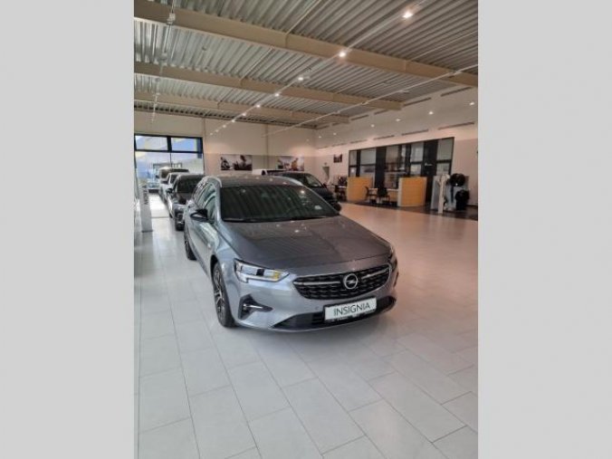 Opel Insignia, Ultimate ST 2.0D (128kW) AT8, barva šedá