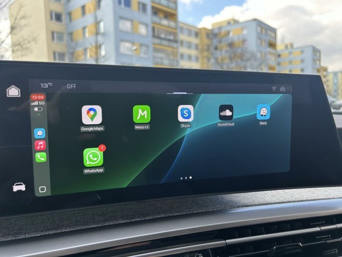 Peugeot 5008, Peugeot 5008 ALLURE Hybrid 145k e-DCS6, barva bílá