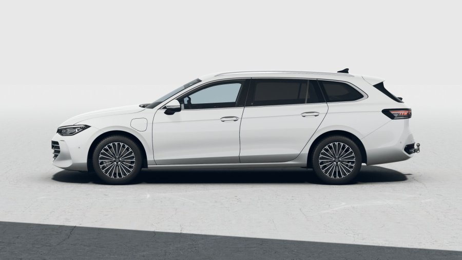 Volkswagen Passat, Passat Elegance 1,5 TSI 150 kW eHybrid, barva bílá