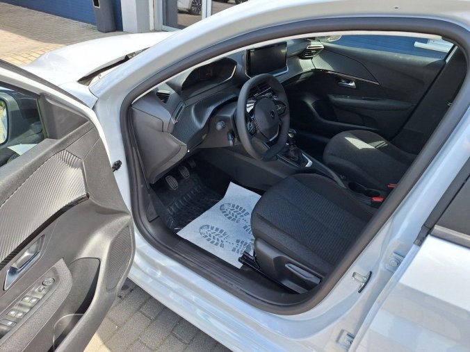 Peugeot 208, Peugeot 208 STYLE Turbo 100k M6, barva bílá