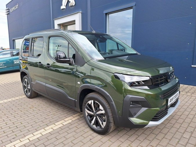 Peugeot Rifter, Peugeot Rifter GT BHDi 130 EAT8, barva zelená
