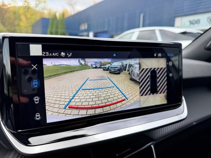 Peugeot 2008, Peugeot 2008 ALLURE PureTech 130k EAT8, barva bílá