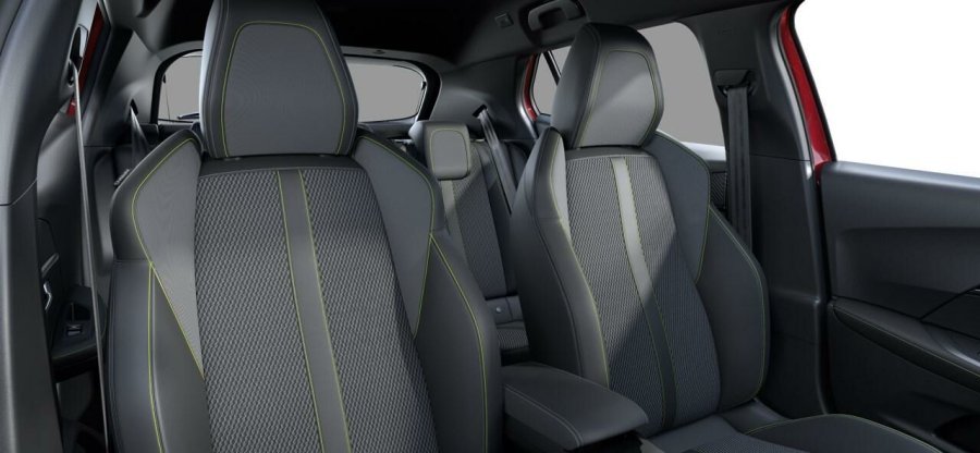 Peugeot 2008, Peugeot 2008 GT Hybrid 145 e-DCS6, barva červená