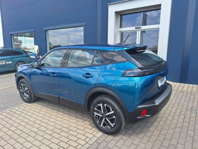 Peugeot 2008, Peugeot 2008 STYLE PureTech 100 M6, barva modrá
