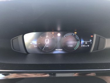 Peugeot 408 - Peugeot 408 ALLURE Plug-in HYBRID 225k AUT