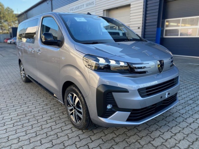 Peugeot Traveller, Peugeot Traveller Active Standard 2.0 BlueHDi 180 EAT8 - 5476, barva šedá