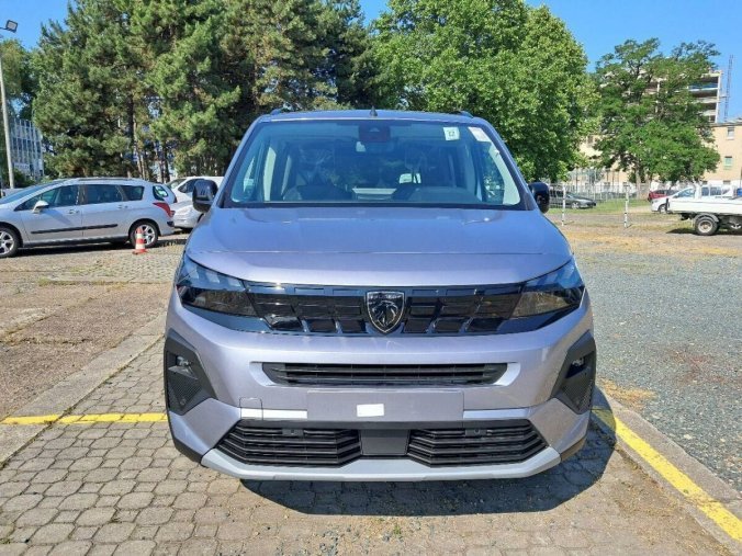 Peugeot Rifter, Peugeot Rifter GT BlueHDi 130 S&S EAT8, barva šedá