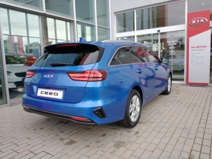 Kia Ceed, SW 1.5 T-GDi TOP MY22 Facelift, barva modrá