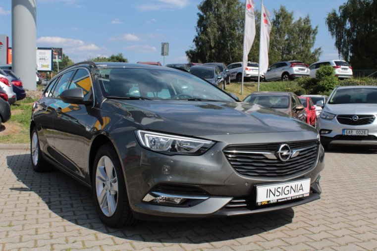 Opel Insignia, ST Edition 2,0 CDTi 125kW, barva šedá