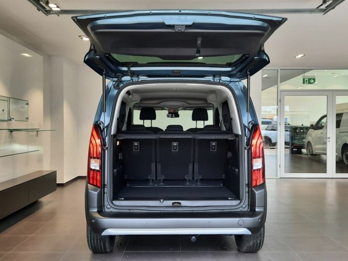 Peugeot Rifter, Peugeot Rifter GT BHDi 130k EAT8, barva modrá