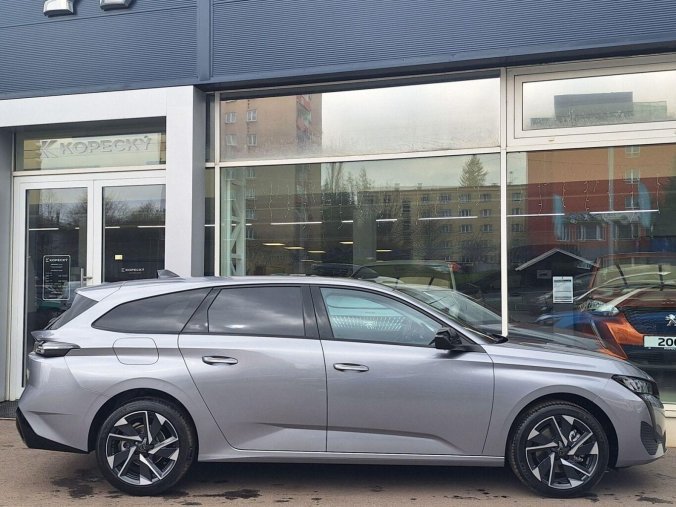 Peugeot 308, Peugeot 308 SW ALLURE 1.5 BHDi 130k EAT8, barva šedá