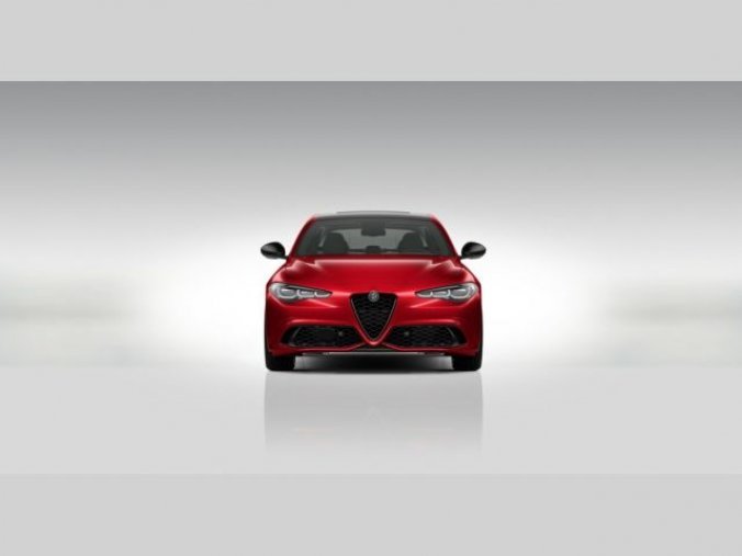 Alfa Romeo Giulia, 2,0 Turbo 280 k ATX AWD VELOCE, barva červená