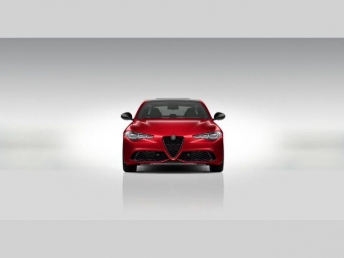 Alfa Romeo Giulia, 2,0 Turbo 280 k ATX AWD VELOCE, barva žlutá