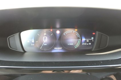 Peugeot 408 - Peugeot 408 ALLURE Hybrid 145 e-DCS6