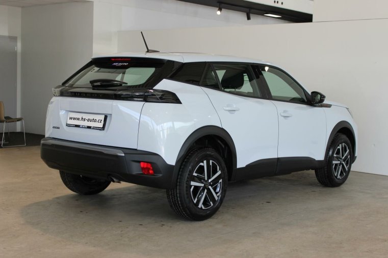 Peugeot 2008, Peugeot 2008 STYLE Elektromotor 100 kW/136k, barva bílá