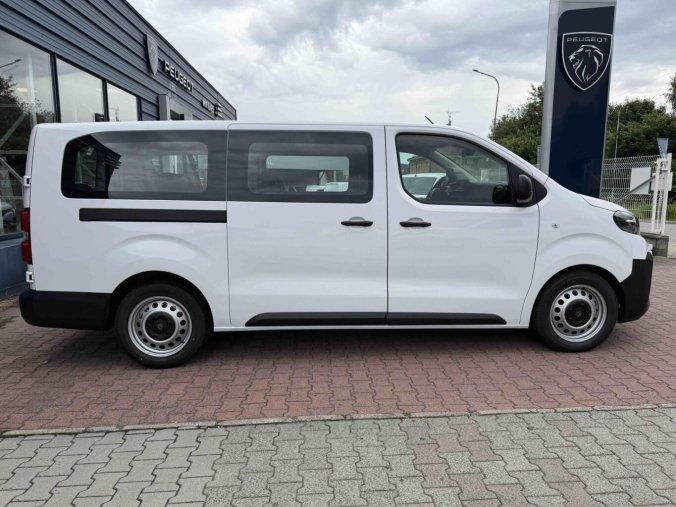 Peugeot Expert, Peugeot Expert Combi L3 2.2 BlueHDi 150 MAN6, barva bílá