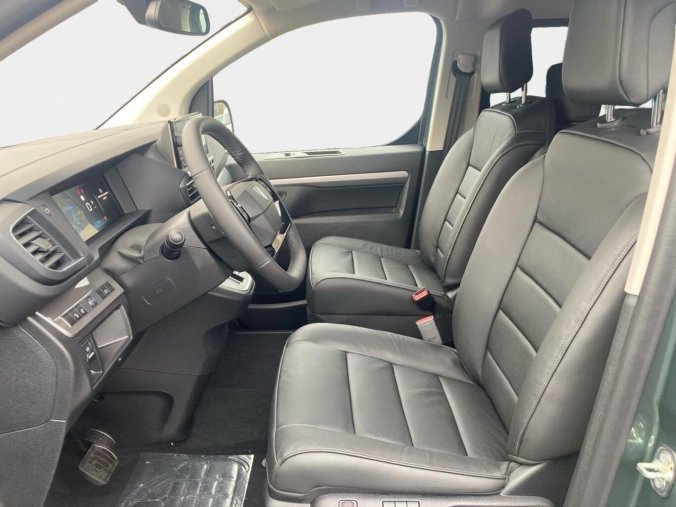 Peugeot Traveller, Peugeot Traveller Allure Long 2.0 BlueHDi 180, barva zelená