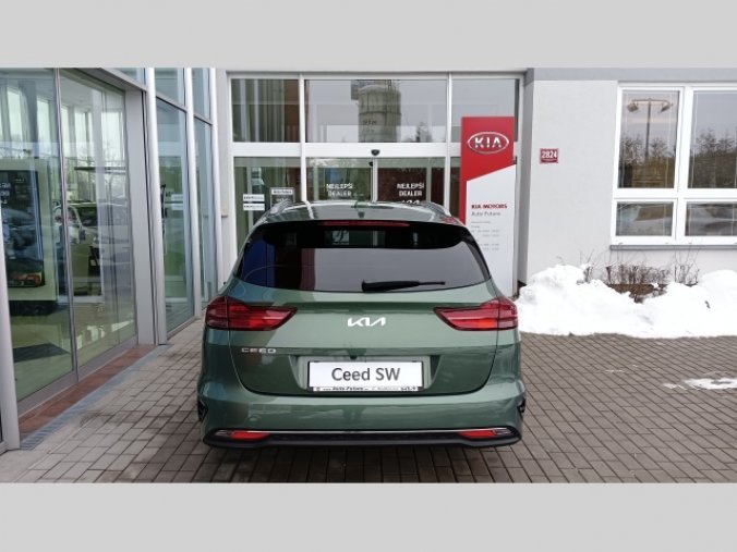 Kia Ceed, SW 1,5 TGDi TOP MY24, barva šedá