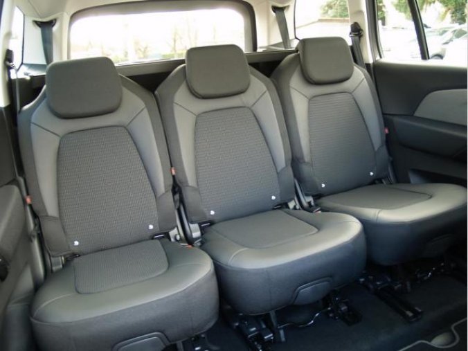Citroën Grand C4 Spacetourer, Shine Pack 2,0BHDi 160 EAT8, barva šedá