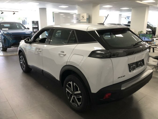 Peugeot 2008, Peugeot 2008 ACTIVE 1.2 PT 100 MAN6, barva bílá