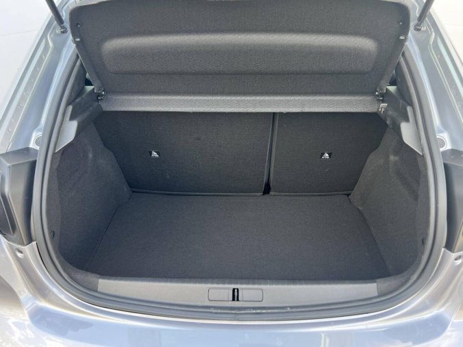 Peugeot 208, Peugeot 208 STYLE S&S MAN6 1,2 PureTech, barva šedá