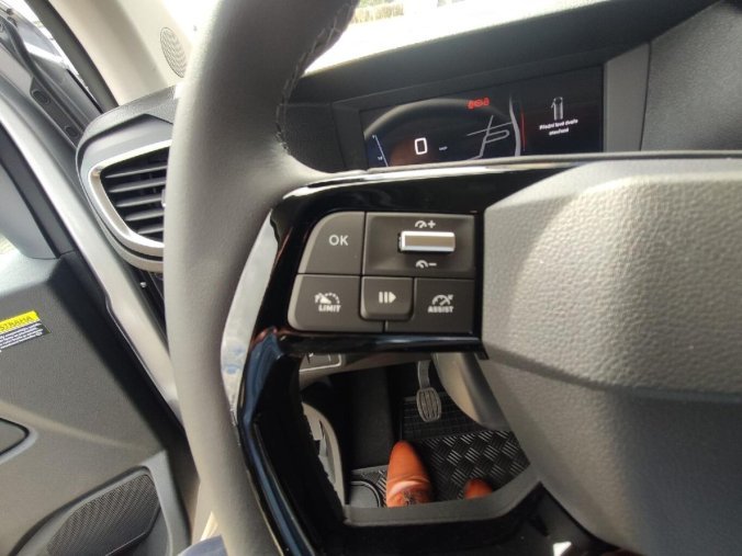 Peugeot Traveller, Peugeot Traveller L2 2.2 HDI 150k MAN6 WEBASTO, barva stříbrná