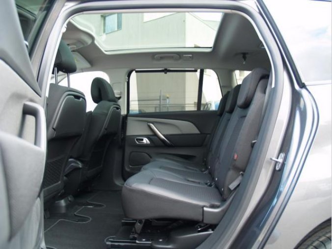 Citroën Grand C4 Spacetourer, Shine Pack 2,0BHDi 160 EAT8, barva šedá