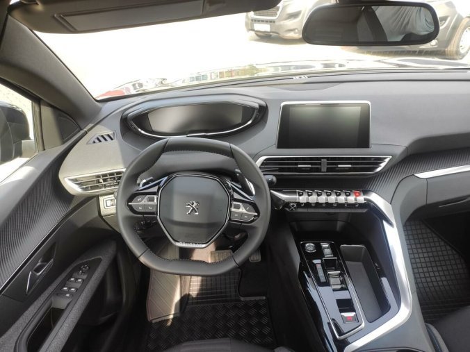 Peugeot 3008, Peugeot 3008 ACTIVE PACK 1.2  130k AUT8, barva šedá