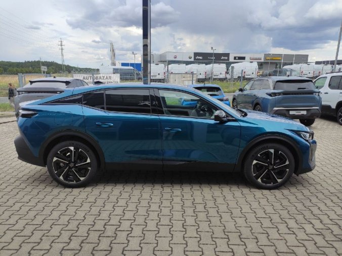 Peugeot 408, Peugeot 408 ALLURE 1.2 145k AUT6, barva modrá