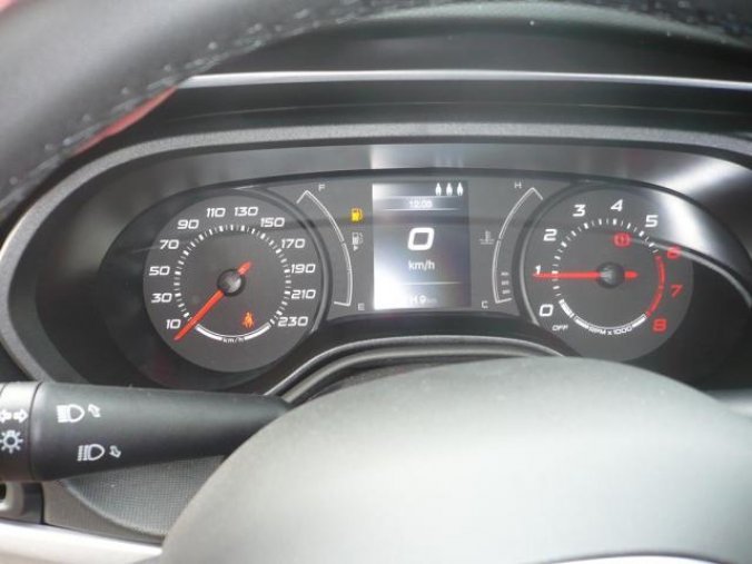 Fiat Tipo, HB 1.4 95k Street, barva modrá