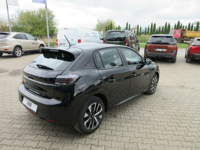 Peugeot 208, Peugeot 208 STYLE Hybrid 110 e-DCS6, barva černá