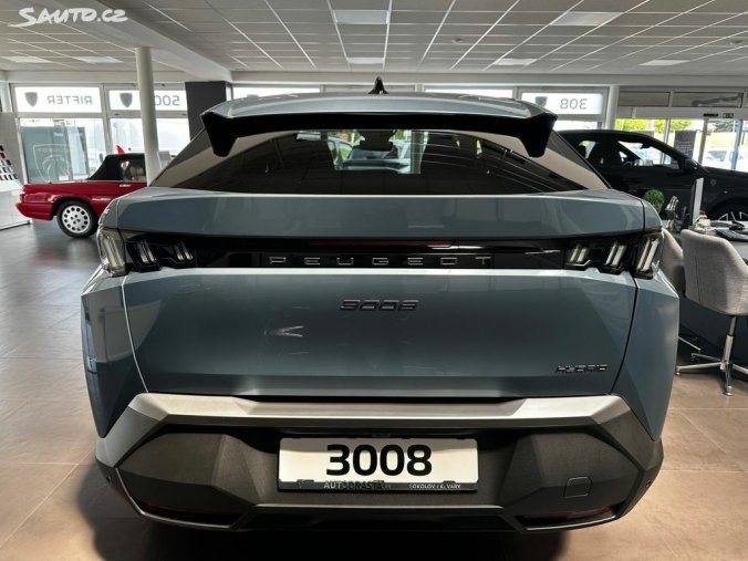 Peugeot 3008, Peugeot 3008 ALLURE Hybrid 145 e-DCS6, barva modrá