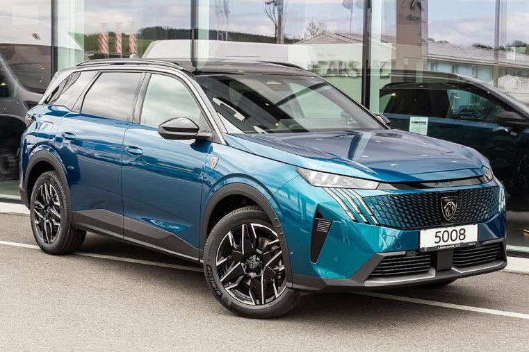 Peugeot 5008, Peugeot 5008 1,2 ALLURE Hybrid 145 e-DCS6, barva modrá