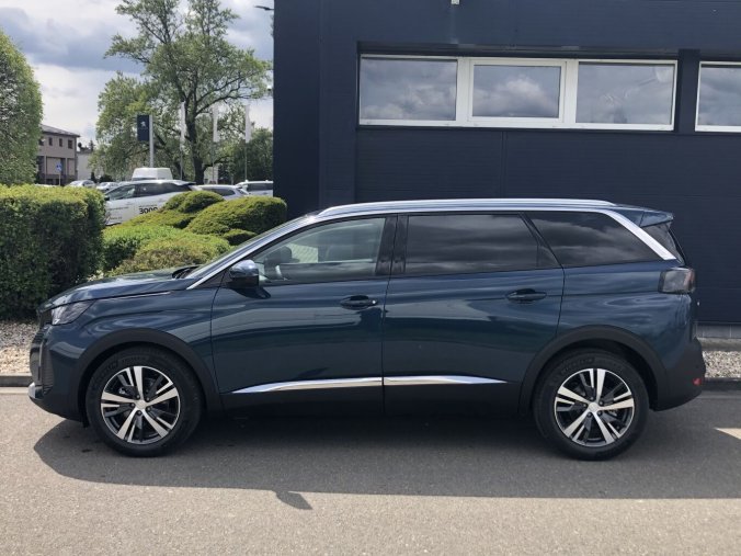 Peugeot 5008, Allure PACK 1.2 PureTech 130 S&S MAN6, barva šedá