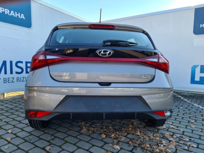 Hyundai i20, 1,2 DPI 5 st. manuální, barva bronzová