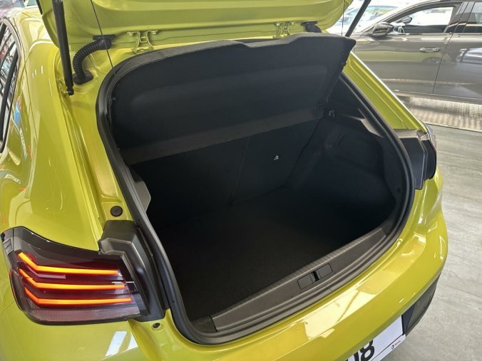 Peugeot 208, Peugeot 208 STYLE PureTech 75 MAN5, barva žlutá
