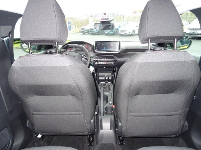 Peugeot 208, Peugeot 208 STYLE PureTech 100k MAN6, barva žlutá