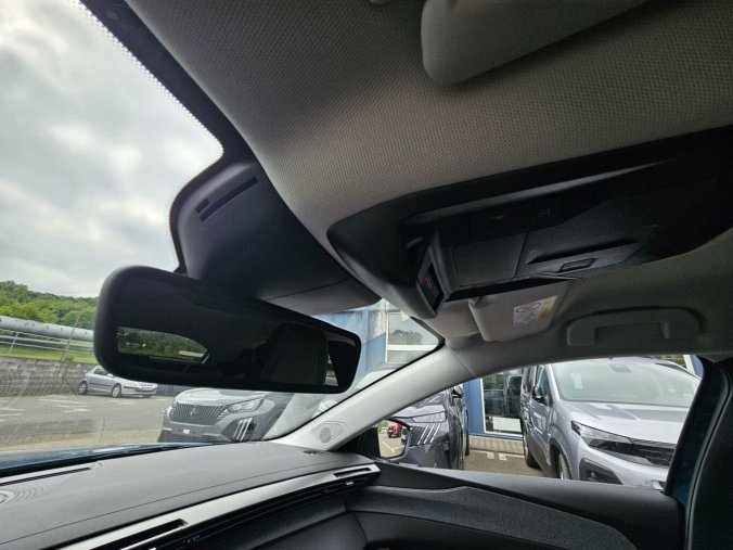 Peugeot 408, Peugeot 408 ALLURE Plug-in HYBR.225 e-EAT8, barva modrá