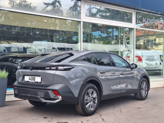 Peugeot 408, Peugeot 408 ALLURE Hybrid 145 e-DCS6, barva šedá