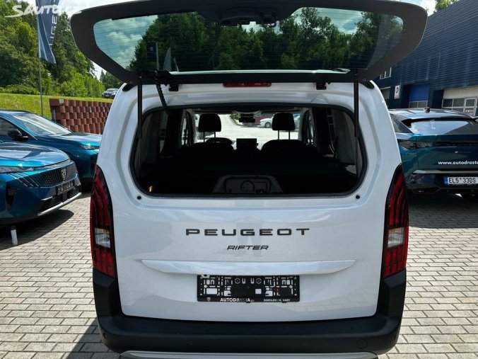 Peugeot Rifter, Peugeot Rifter GT BlueHDi 130 S&S EAT8, barva bílá