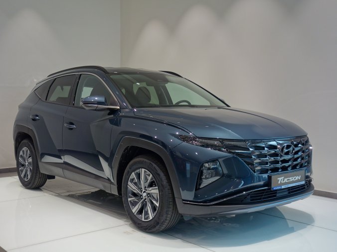 Hyundai Tucson, 1,6 T-GDi 110 kW (95 NAT) 6 st. man, barva šedá