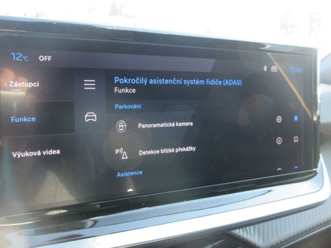 Peugeot 2008, Peugeot 2008 ALLURE Hybrid 145 e-DCS6, barva šedá