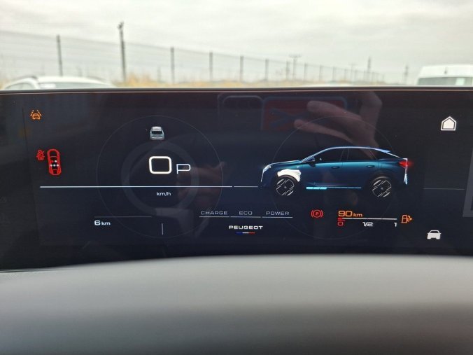 Peugeot 3008, Peugeot 3008 ALLURE Hybrid 145 e-DCS6, barva modrá