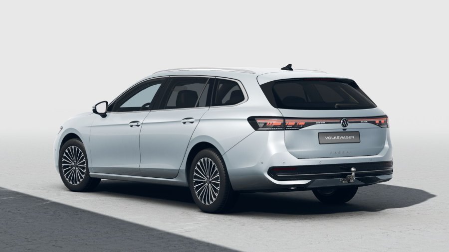Volkswagen Passat, Passat Elegance 2,0 TDI 110 kW, barva stříbrná